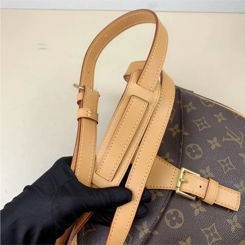 Louis Vuitton Bag - Picture 7 of 10
